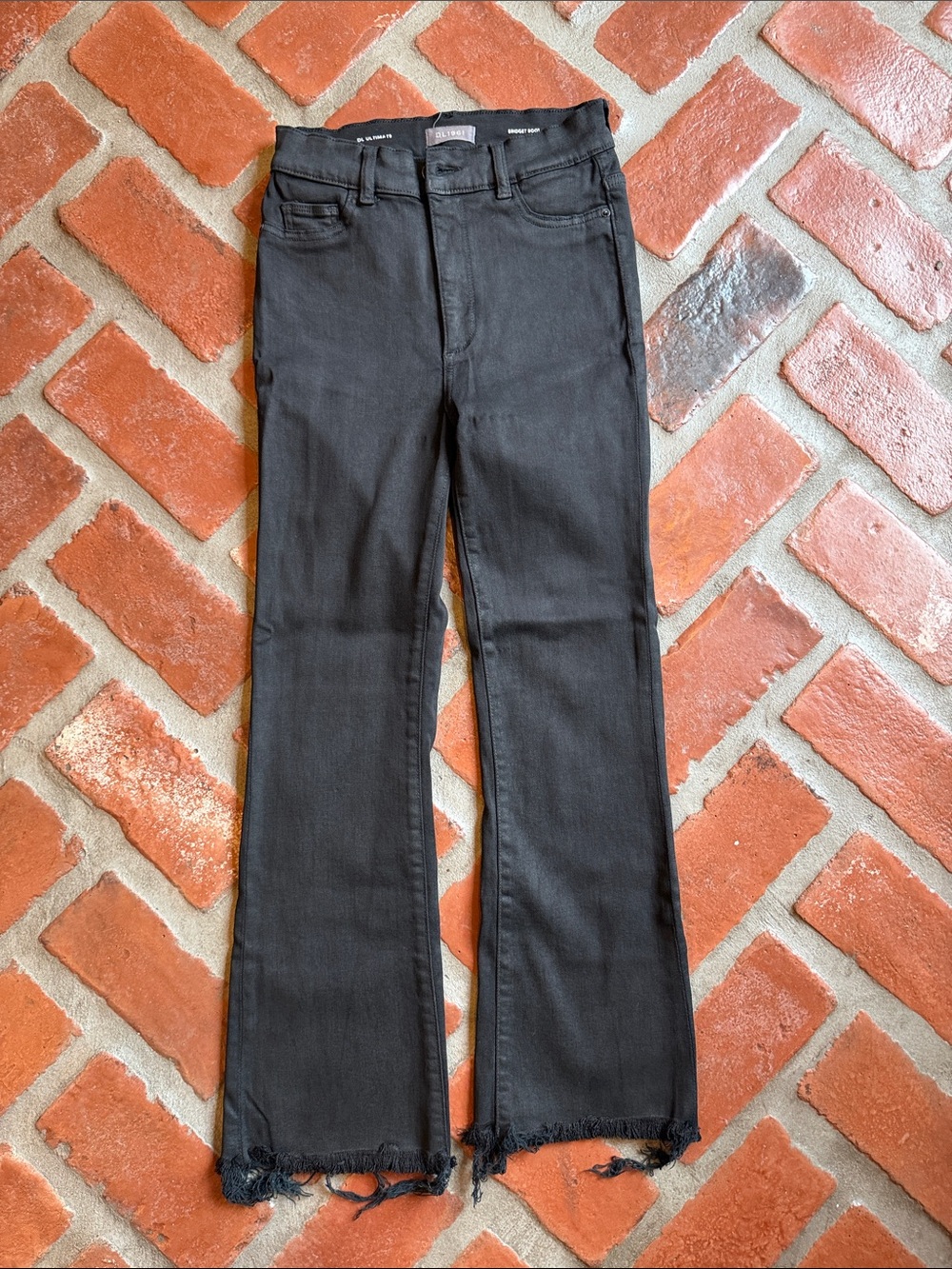 DL1961 Black Frayed-Hem Flare Jeans